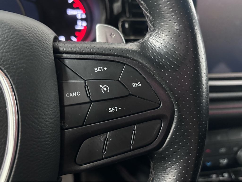 Thumbnail: 2023 Dodge Durango - 21