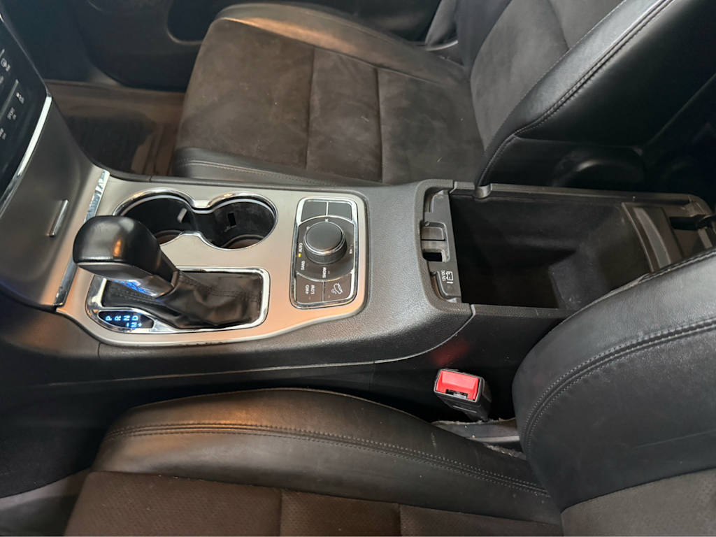 Thumbnail: 2021 Jeep Grand Cherokee - 10