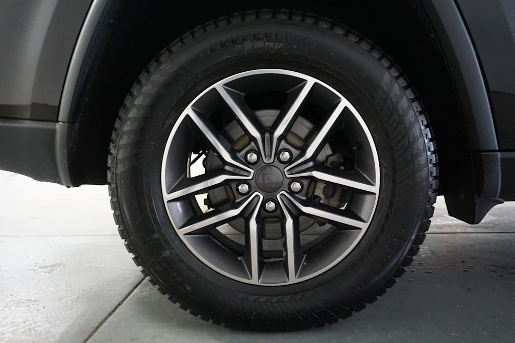 2020 Jeep Grand Cherokee Limited Edition 20