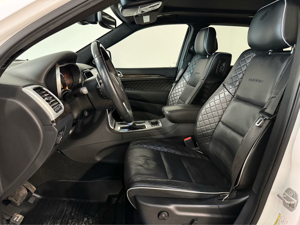 Thumbnail: 2019 Jeep Grand Cherokee - 8