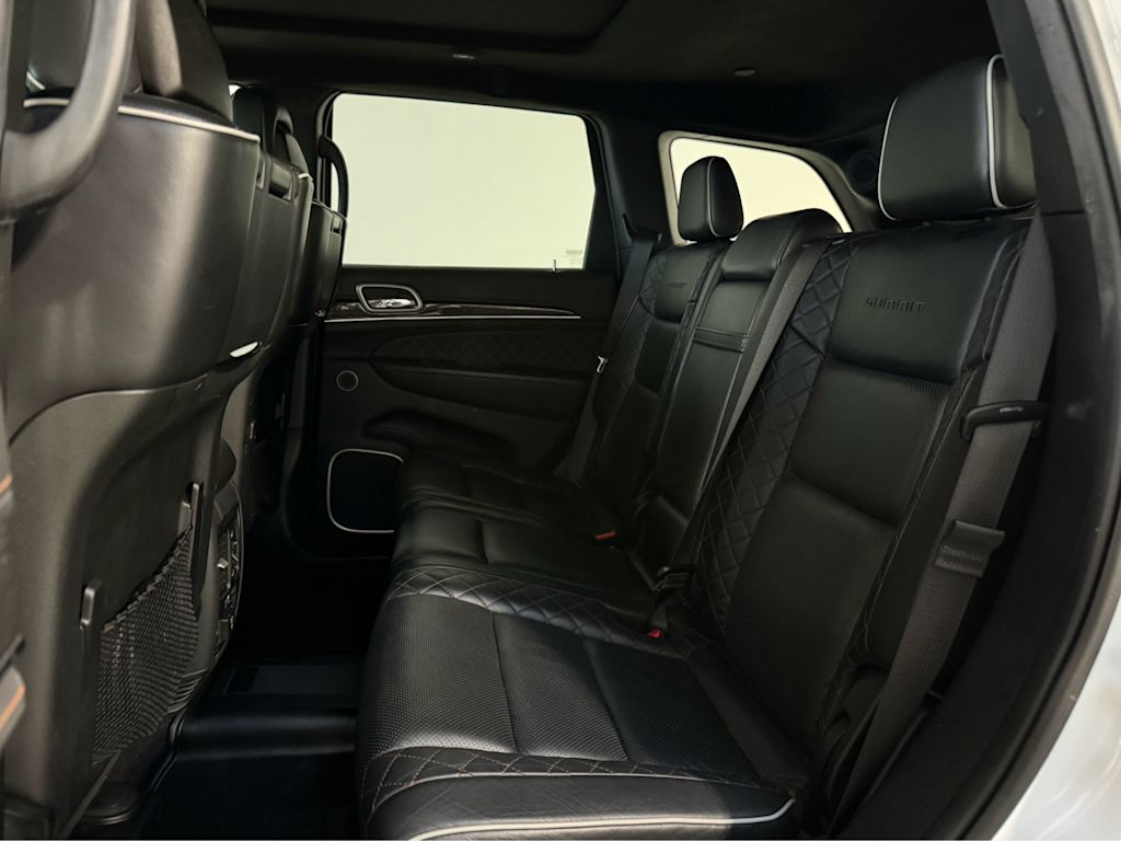 Thumbnail: 2019 Jeep Grand Cherokee - 9