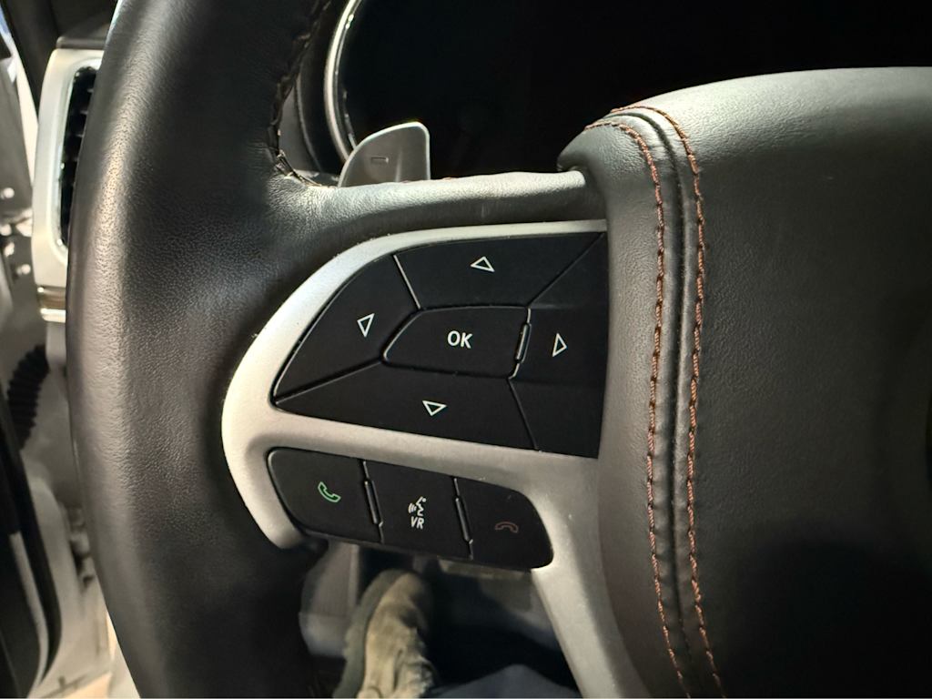 Thumbnail: 2019 Jeep Grand Cherokee - 21