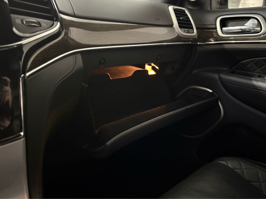 Thumbnail: 2019 Jeep Grand Cherokee - 24