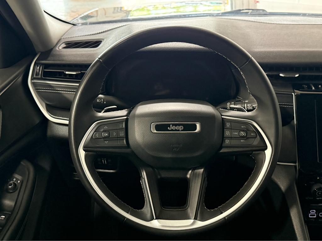 Thumbnail: 2024 Jeep Grand Cherokee - 8