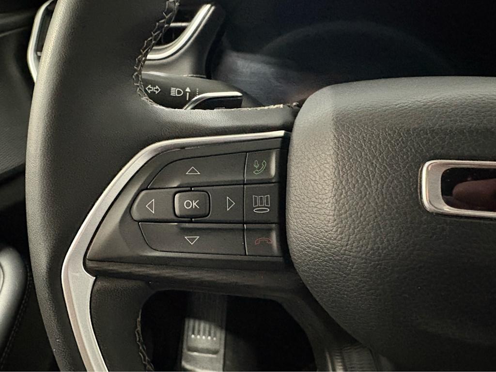 Thumbnail: 2024 Jeep Grand Cherokee - 25