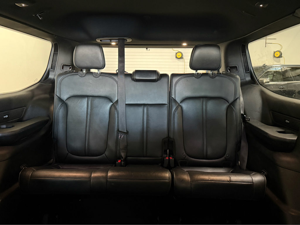 Thumbnail: 2024 Jeep Wagoneer - 20