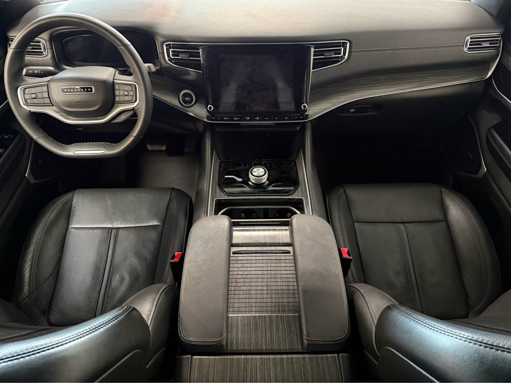 Thumbnail: 2024 Jeep Wagoneer - 2