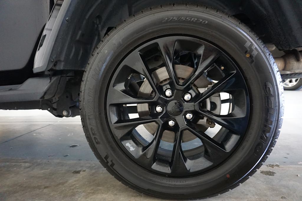 Thumbnail: 2023 Jeep Gladiator - 17