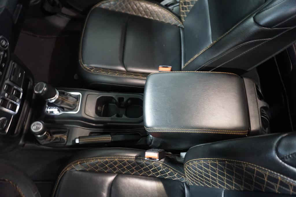 Thumbnail: 2023 Jeep Gladiator - 11