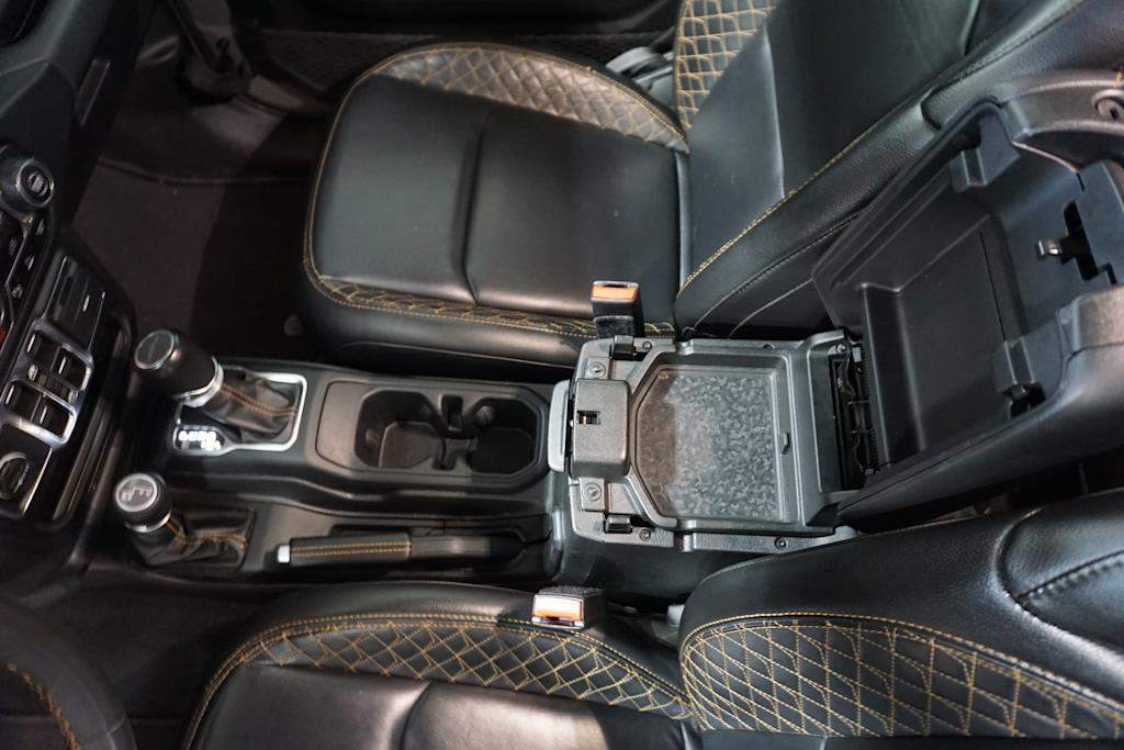 Thumbnail: 2023 Jeep Gladiator - 21