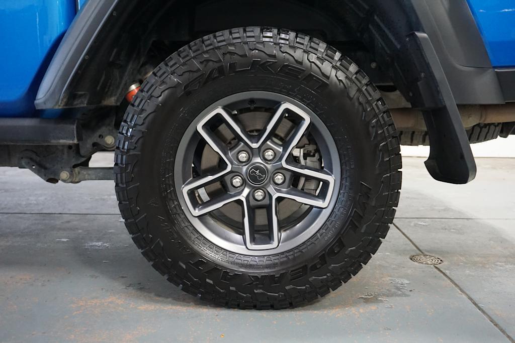 Thumbnail: 2024 Jeep Gladiator - 19