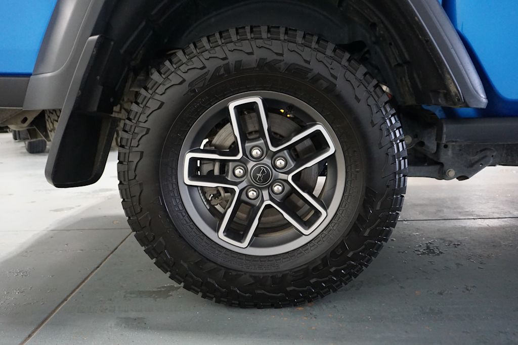 Thumbnail: 2024 Jeep Gladiator - 20