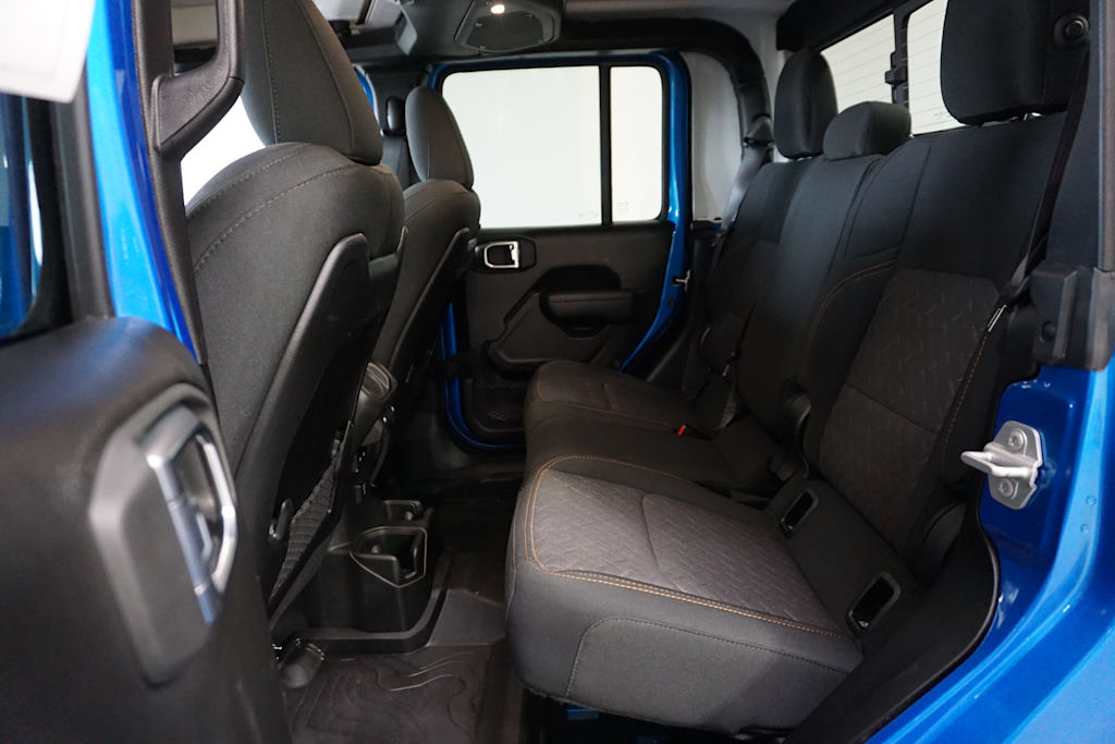 Thumbnail: 2024 Jeep Gladiator - 22