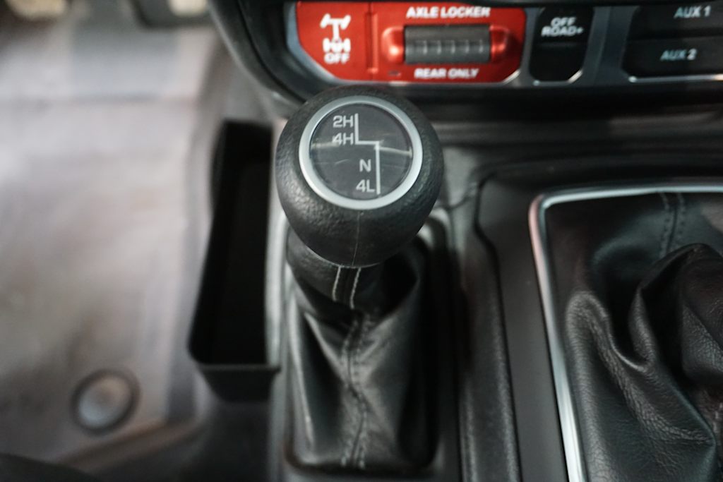 Thumbnail: 2024 Jeep Gladiator - 26