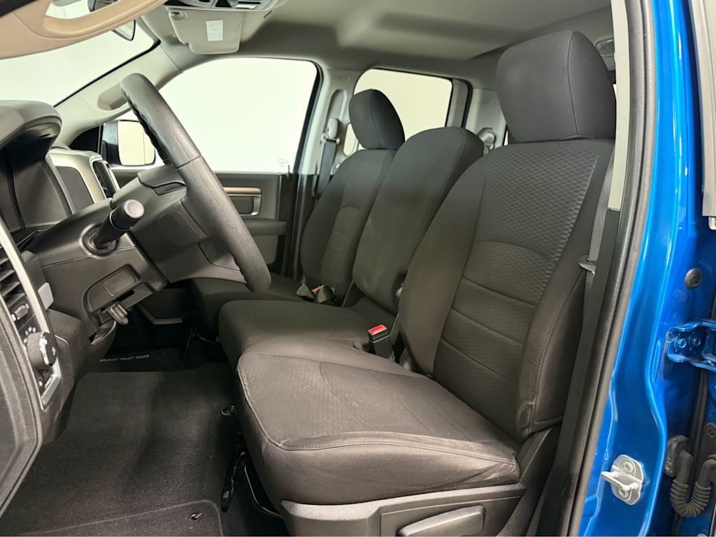 Thumbnail: 2020 RAM 1500 - 10