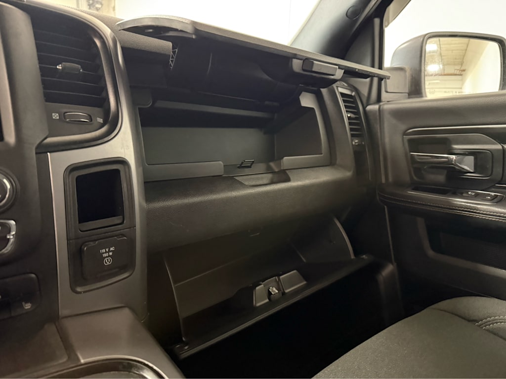 Thumbnail: 2023 RAM 1500 - 23
