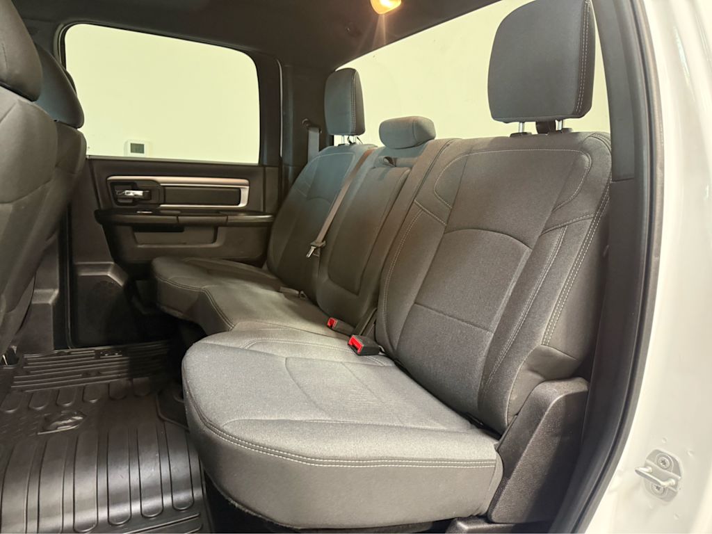 Thumbnail: 2024 RAM 1500 - 10