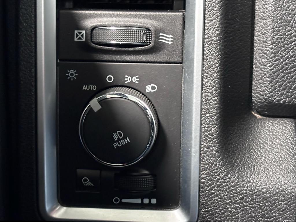 Thumbnail: 2015 RAM 1500 - 30
