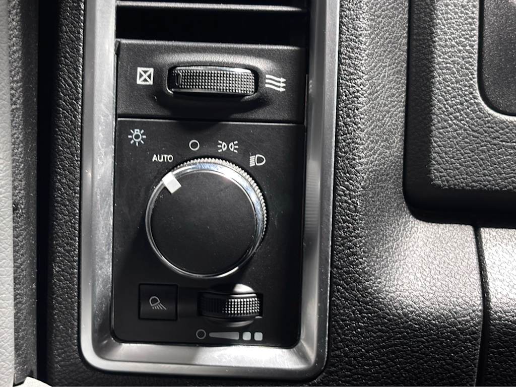 Thumbnail: 2019 RAM 1500 - 27