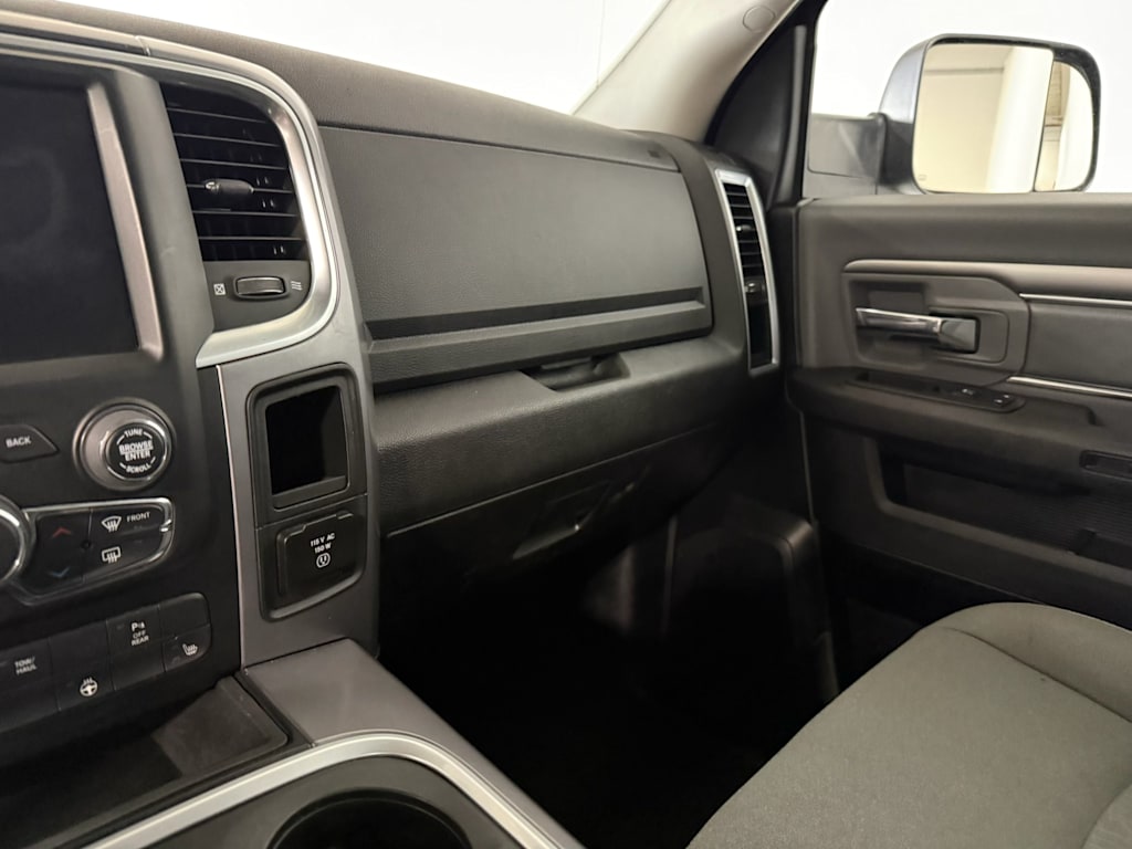 Thumbnail: 2022 RAM 1500 - 9