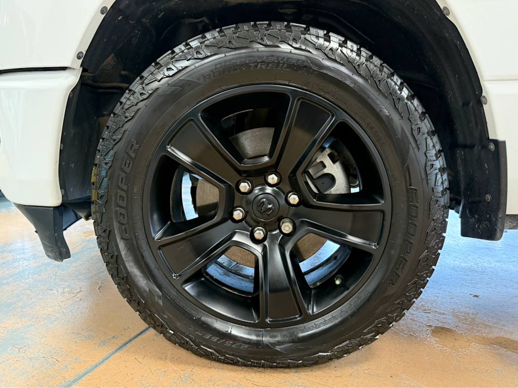 Thumbnail: 2021 RAM 1500 - 18