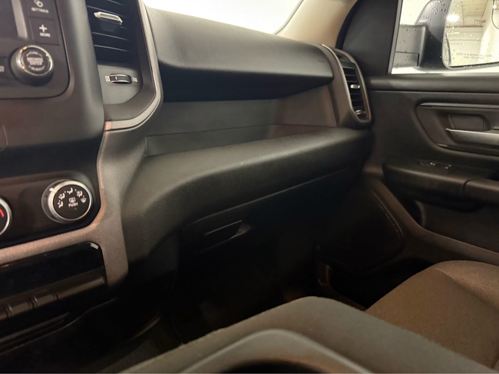 Thumbnail: 2019 RAM 1500 - 21