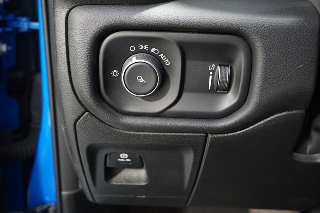 Thumbnail: 2024 RAM 1500 - 28