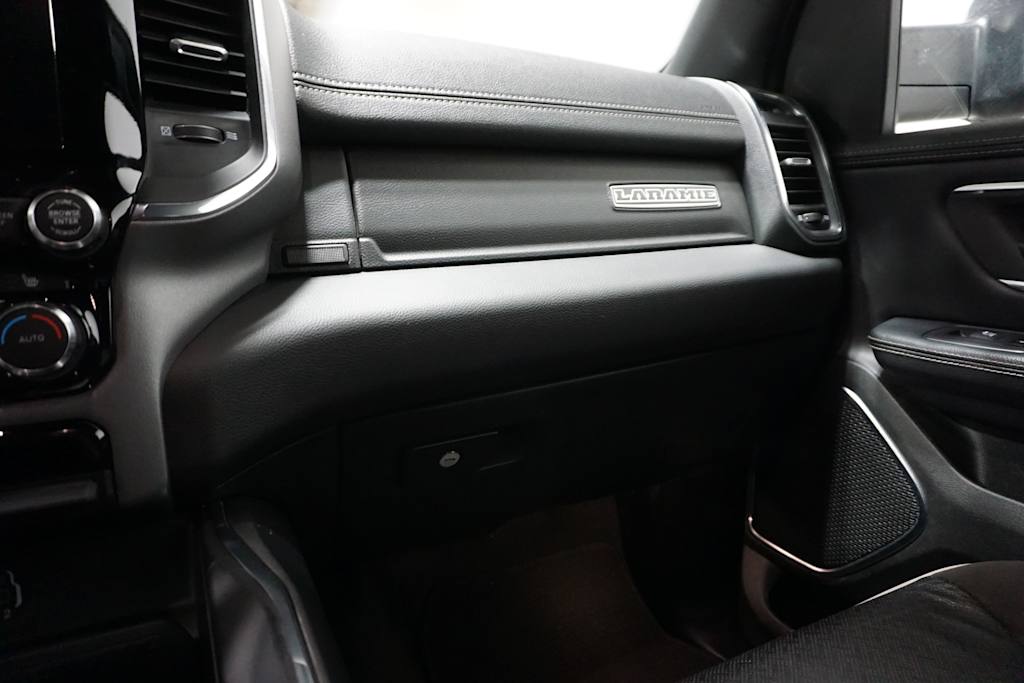 Thumbnail: 2024 RAM 1500 - 21