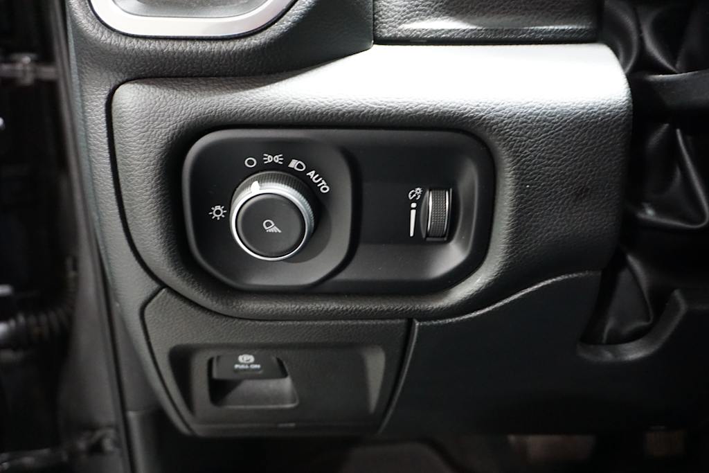 Thumbnail: 2024 RAM 1500 - 27