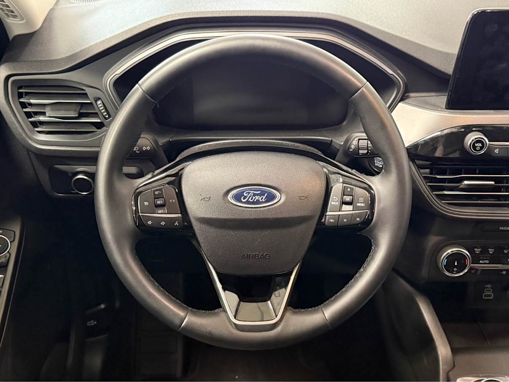 Thumbnail: 2025 Ford Escape - 7
