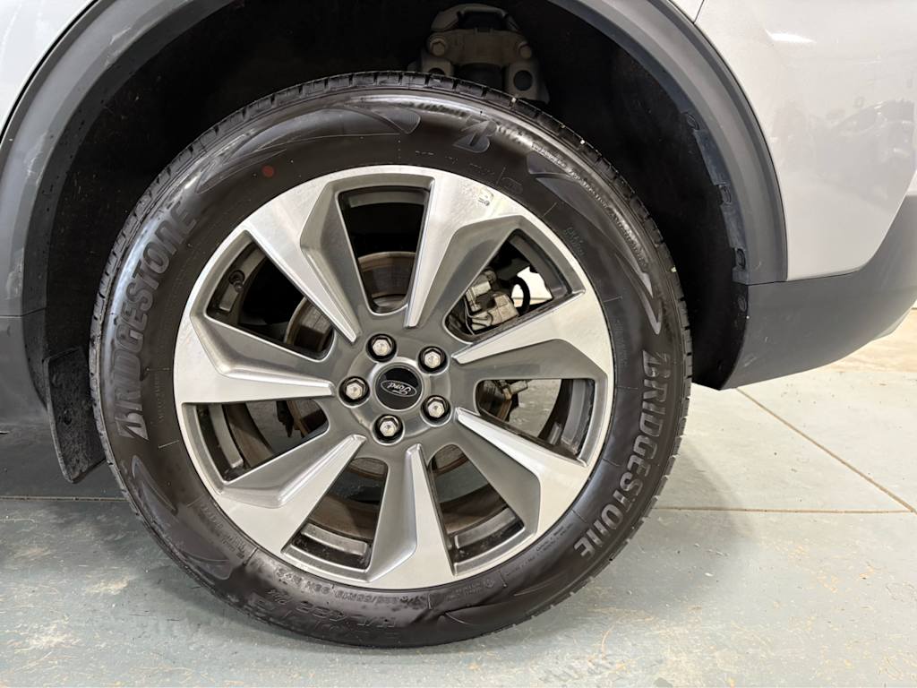 Thumbnail: 2024 Ford Escape - 21