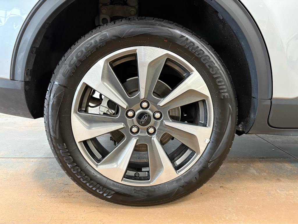 Thumbnail: 2024 Ford Escape - 19