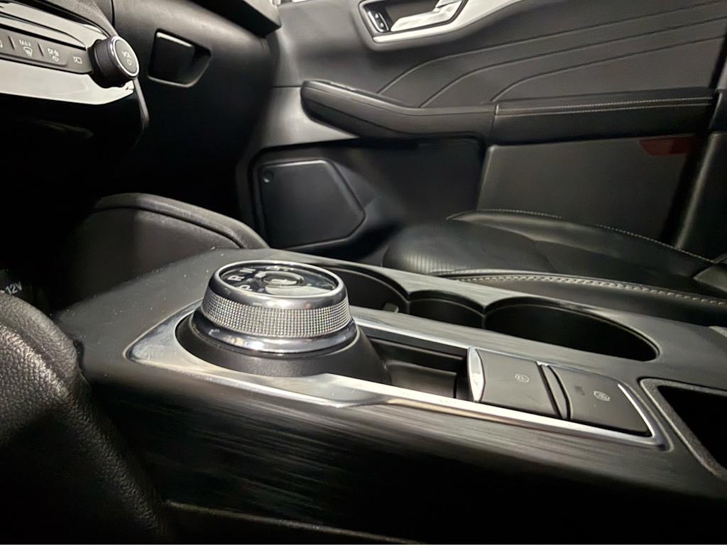 Thumbnail: 2024 Ford Escape - 11
