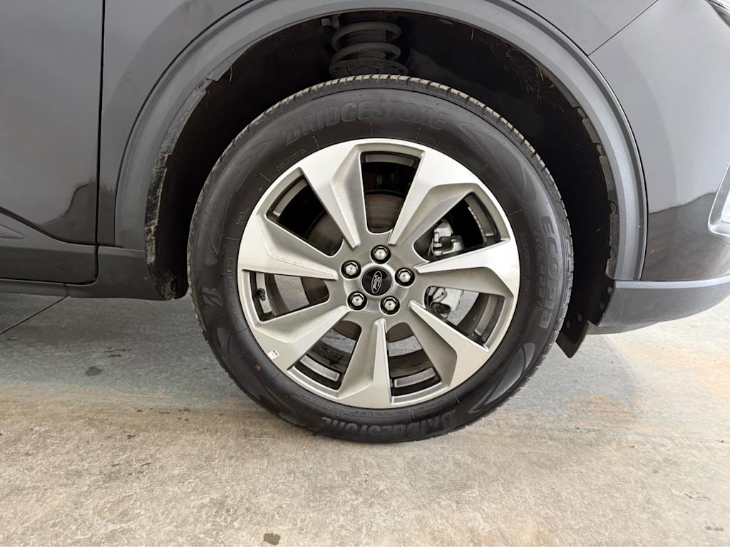 Thumbnail: 2025 Ford Escape - 16