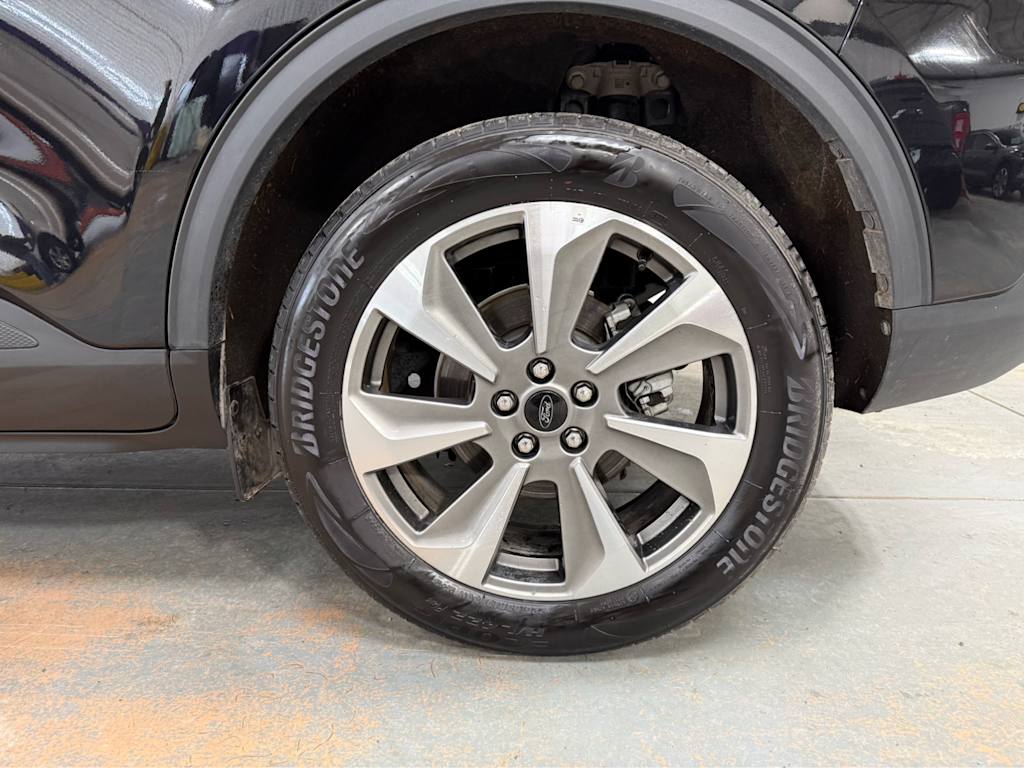 Thumbnail: 2025 Ford Escape - 18