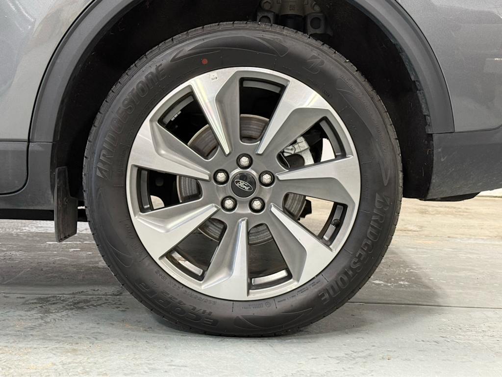 Thumbnail: 2025 Ford Escape - 18