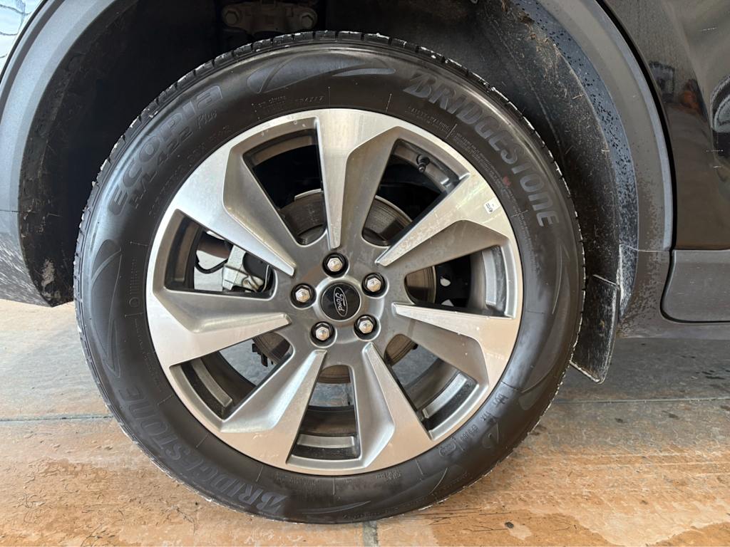 Thumbnail: 2025 Ford Escape - 17