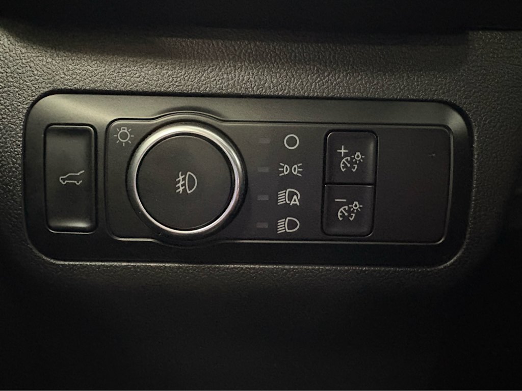 Thumbnail: 2025 Ford Escape - 27