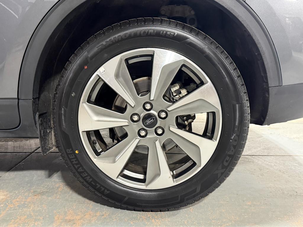 Thumbnail: 2025 Ford Escape - 18