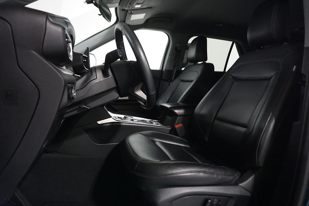 Thumbnail: 2023 Ford Explorer - 9