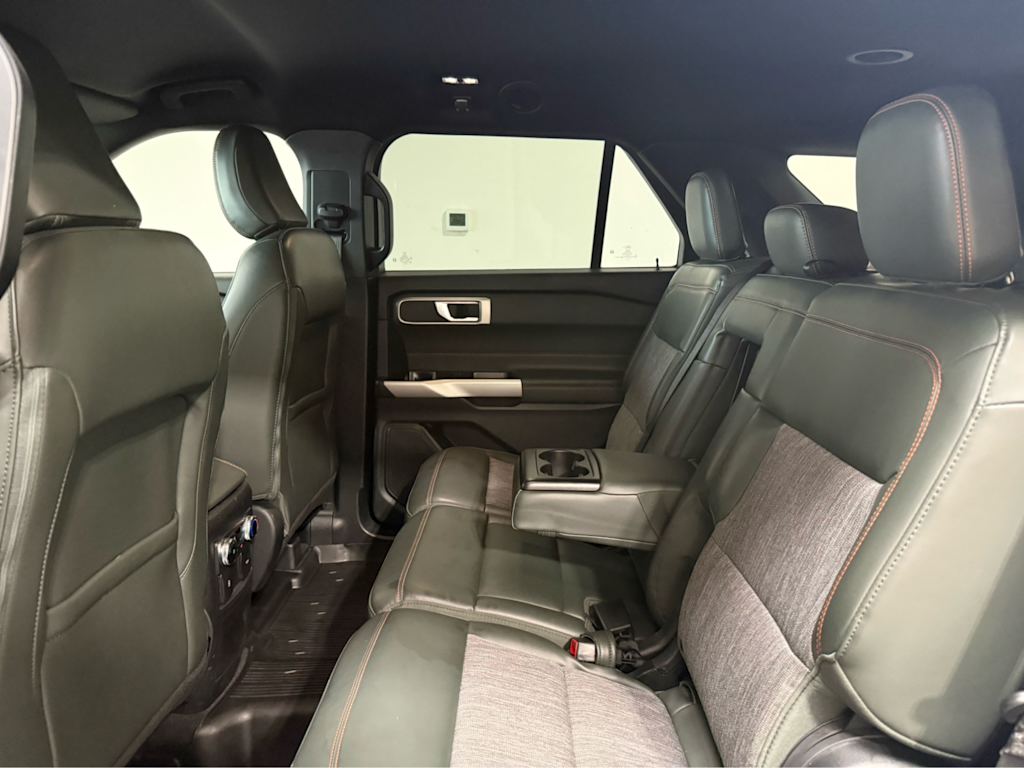 Thumbnail: 2023 Ford Explorer - 9
