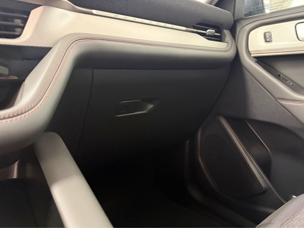 Thumbnail: 2025 Ford Explorer - 23
