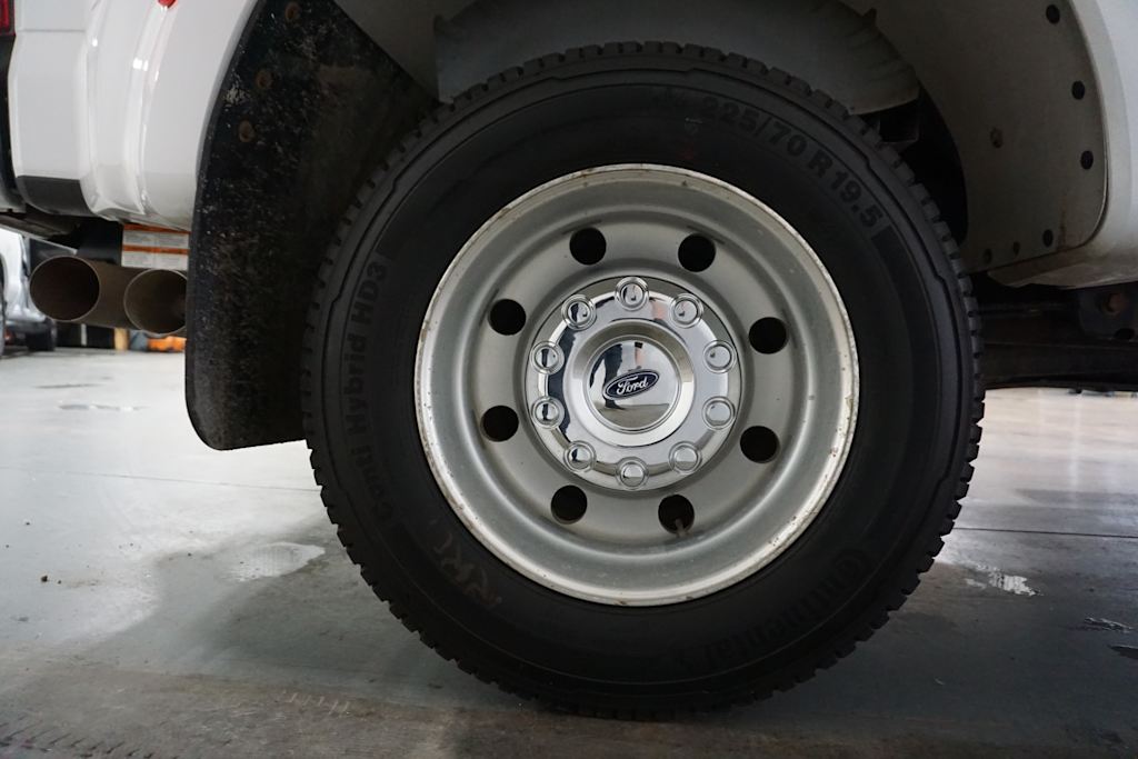 Thumbnail: 2022 Ford F-450 - 18