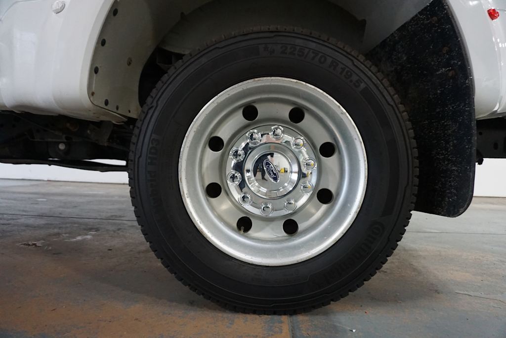 Thumbnail: 2022 Ford F-450 - 17
