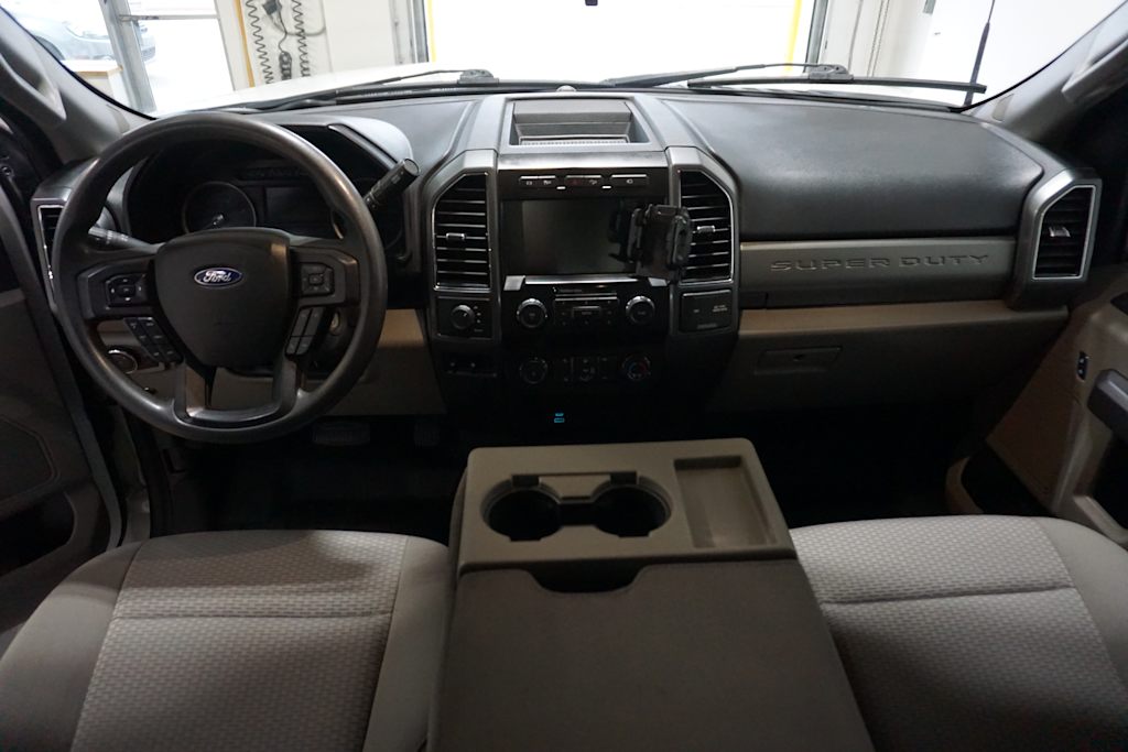 Thumbnail: 2022 Ford F-450 - 8