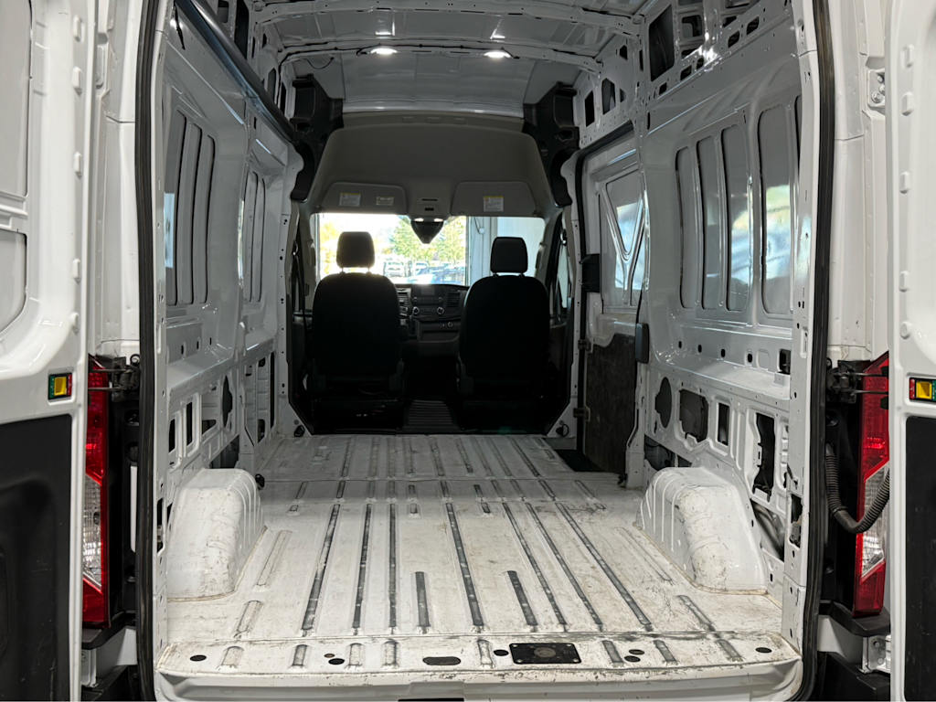 Thumbnail: 2022 Ford Transit Series - 9