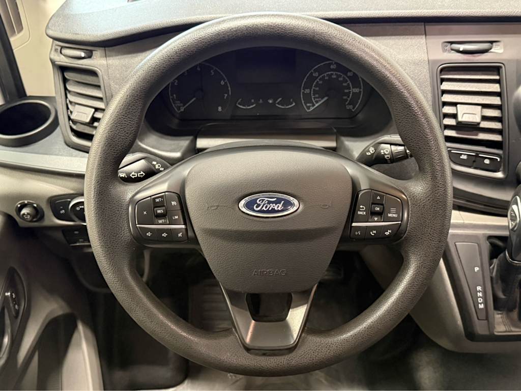 Thumbnail: 2022 Ford Transit Series - 8