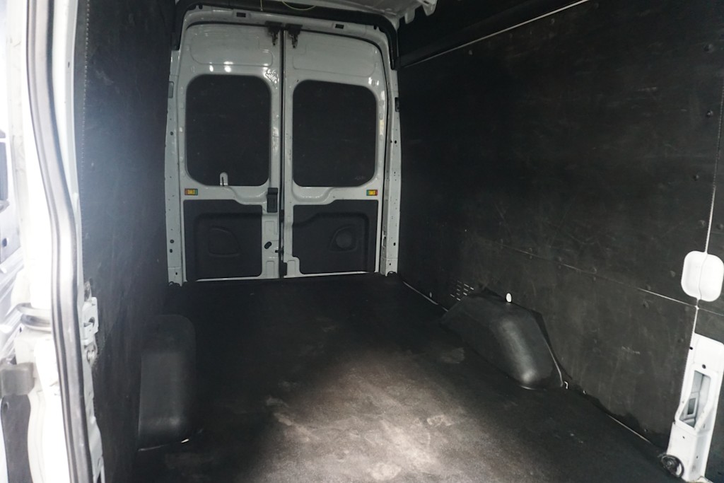 2023 Ford Transit Series 250 22