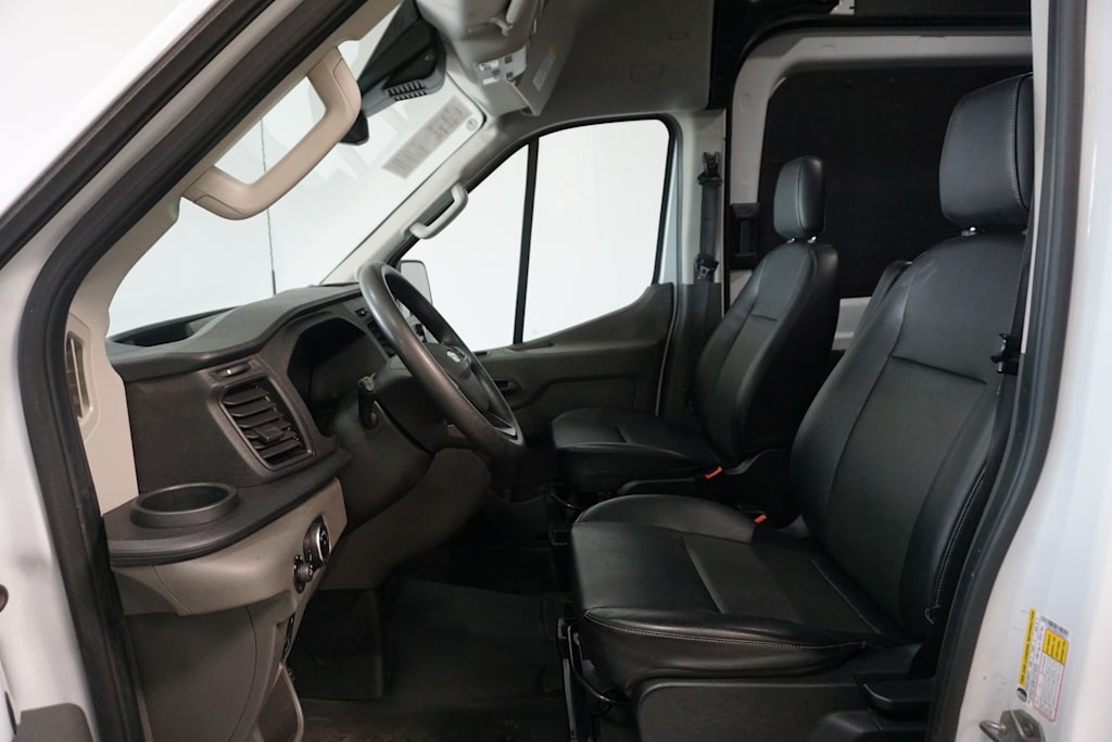 2023 Ford Transit Series 250 9