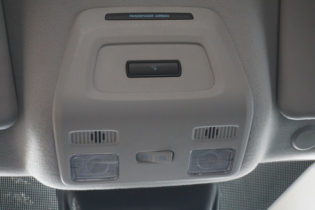 2023 Ford Transit Series 250 28